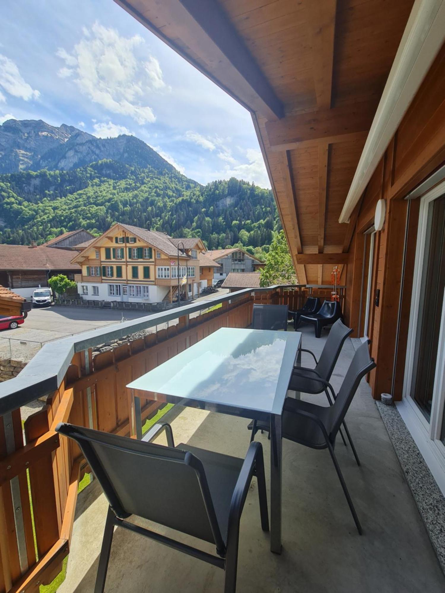 Апартаменти Jungfrau Penthouse - Aare Jungfrau Ag Вільдерсвіль Екстер'єр фото