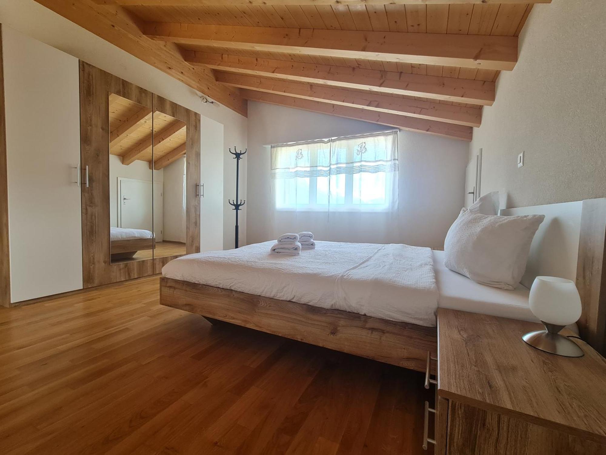 Апартаменти Jungfrau Penthouse - Aare Jungfrau Ag Вільдерсвіль Екстер'єр фото